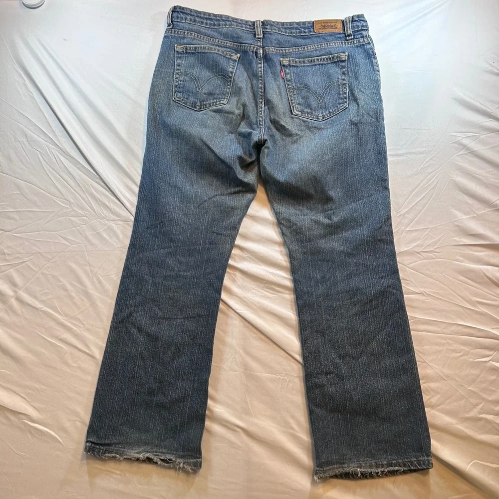 Levis 515 Boot Cut Jeans Mens 36x31 Blue Medium Wash Distressed Hem Denim